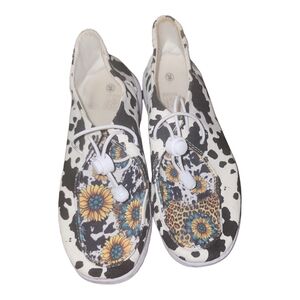 Sunflower slip on shoes Size 8 3 for $12